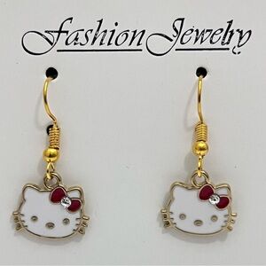 Hello Kitty Earrings Red